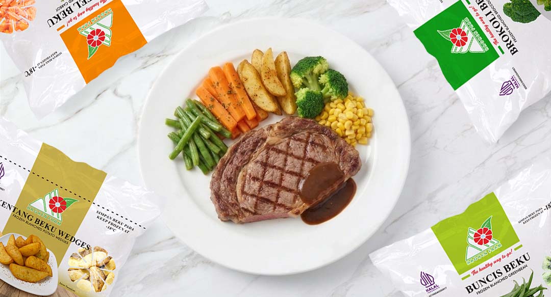 Sayuran Beku Pelengkap Steak berupa brokoli, wortel, buncis, jagung manis, dan kentang wedges dari Hagkenfarm.